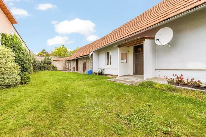 Prodej rodinného domu, Bašť, Předbojská, 58 m2