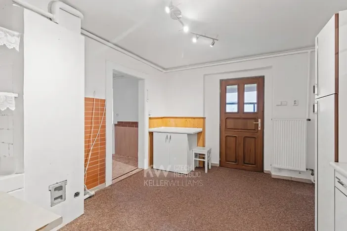 Prodej rodinného domu, Bašť, Předbojská, 58 m2