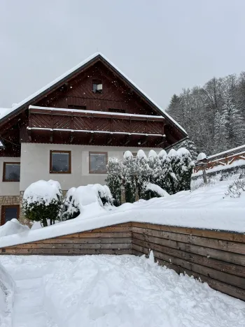 Prodej ubytování, Paseky nad Jizerou, 345 m2