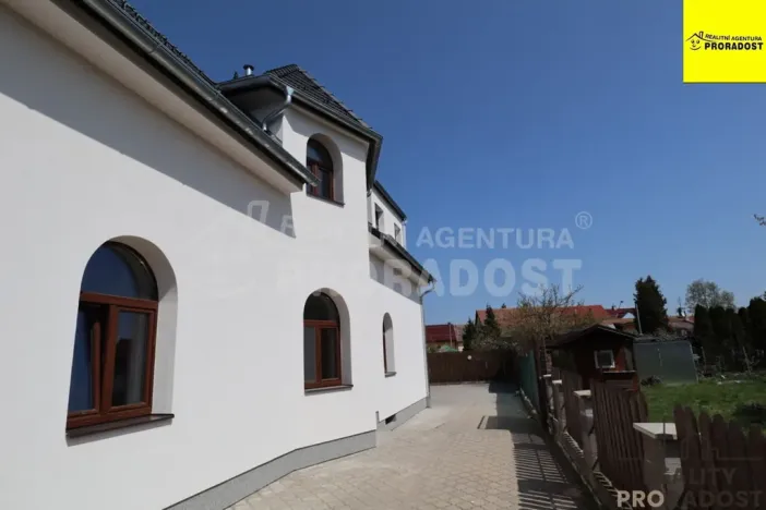 Pronájem bytu 1+kk, Břeclav, Na Valtické, 20 m2