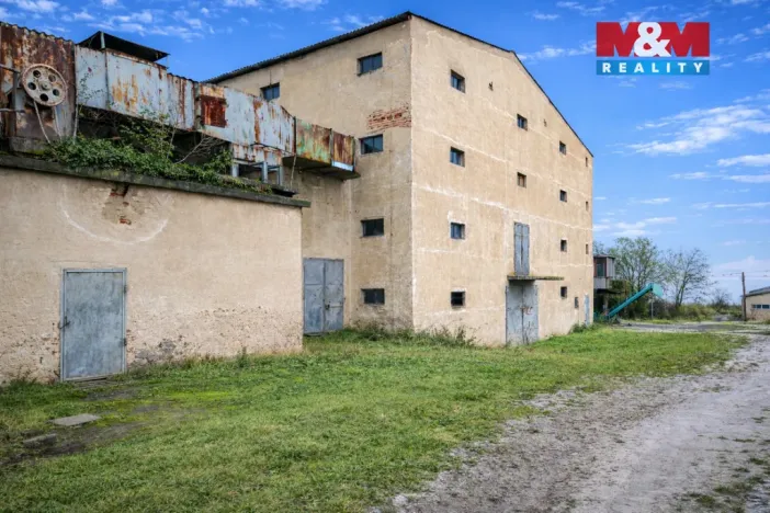 Prodej skladu, Domoušice, 1400 m2