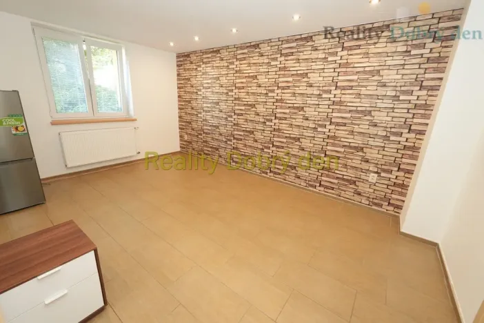 Pronájem bytu 2+kk, Opava, Masařská, 52 m2