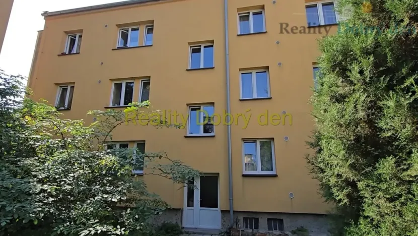 Pronájem bytu 2+kk, Opava, Masařská, 52 m2