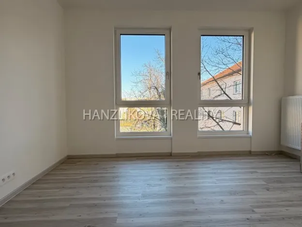 Pronájem bytu 2+kk, České Budějovice - České Budějovice 3, Hálkova, 49 m2