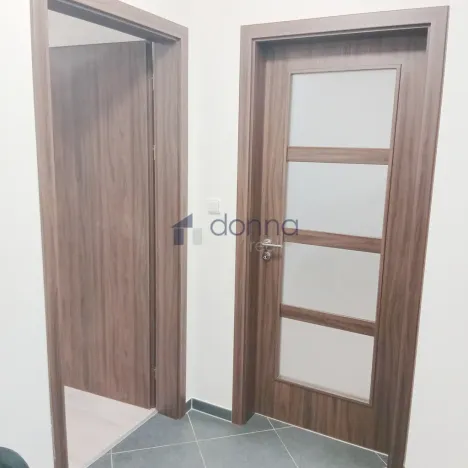 Pronájem bytu 2+kk, Praha, Pod Harfou, 54 m2