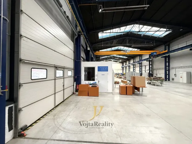 Pronájem výrobních prostor, Olomouc - Chválkovice, 1272 m2