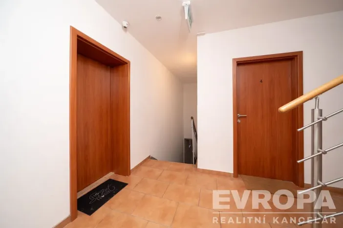Prodej bytu 2+kk, Vrchlabí - Hořejší Vrchlabí, Horská, 47 m2