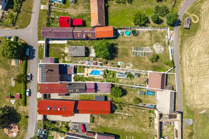 Prodej rodinného domu, Měrunice - Žichov, 186 m2