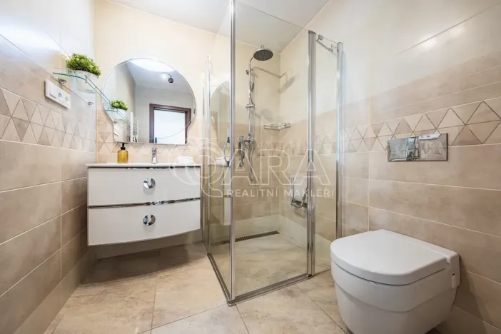 Prodej rodinného domu, Měrunice - Žichov, 186 m2