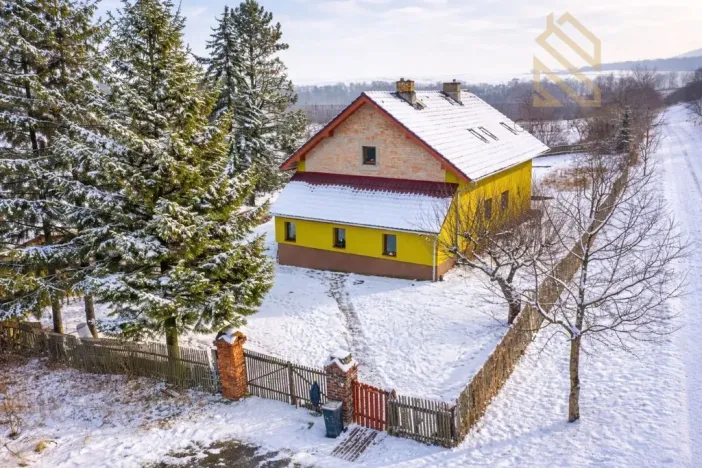 Prodej rodinného domu, Velemín - Dobkovičky, 240 m2