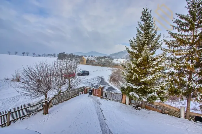 Prodej rodinného domu, Velemín - Dobkovičky, 240 m2