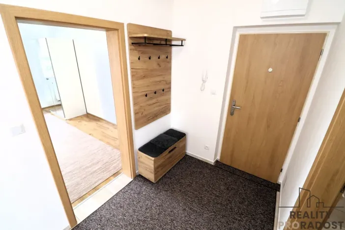 Pronájem bytu 2+kk, Brno - Žebětín, Novodvorská, 79 m2