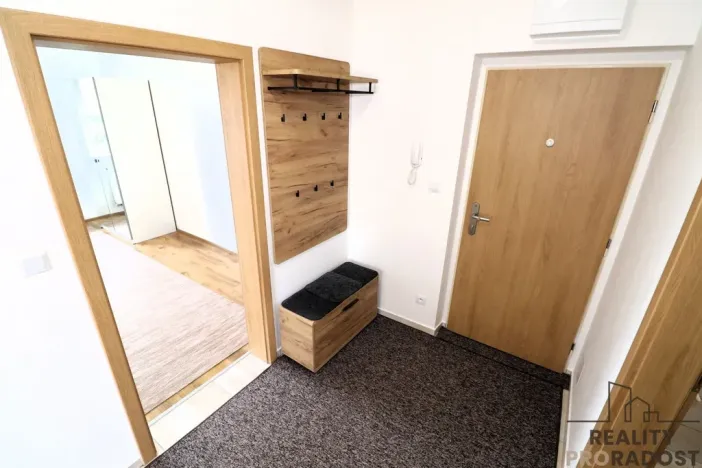 Pronájem bytu 3+kk, Brno - Žebětín, Novodvorská, 79 m2