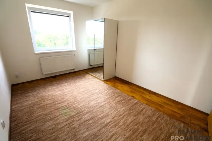 Pronájem bytu 3+kk, Brno - Žebětín, Novodvorská, 79 m2