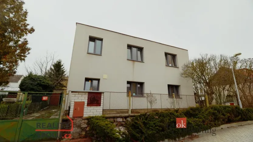 Prodej rodinného domu, Praha - Lochkov, Na písku, 205 m2