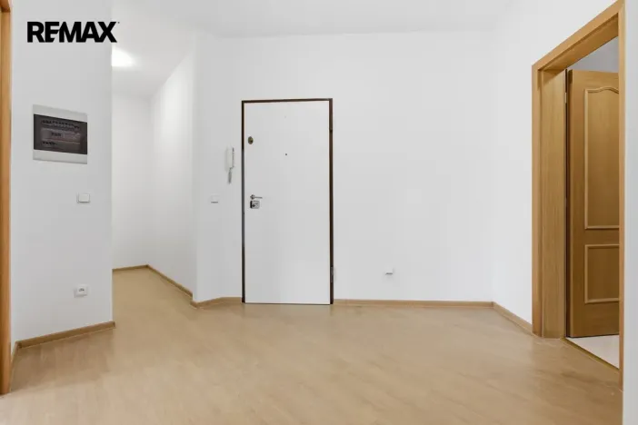 Prodej bytu 2+1, Karlovy Vary - Drahovice, Blahoslavova, 63 m2