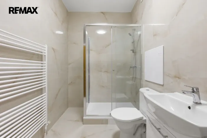 Prodej bytu 2+1, Karlovy Vary - Drahovice, Blahoslavova, 63 m2