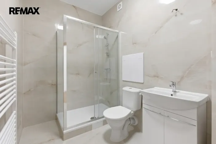 Prodej bytu 2+1, Karlovy Vary - Drahovice, Blahoslavova, 63 m2