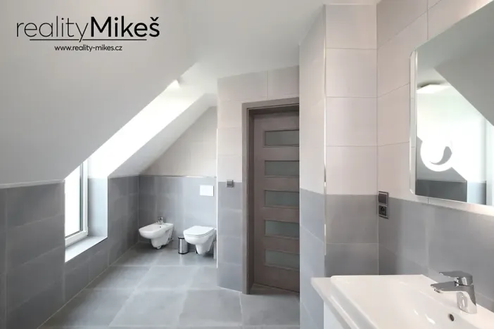 Pronájem bytu 4+kk, Rychnov u Jablonce nad Nisou, Malířská, 131 m2