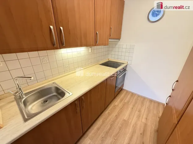 Pronájem bytu 2+kk, Praha - Háje, Kosmická, 45 m2