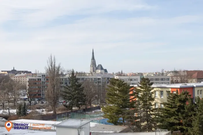 Prodej bytu 3+1, Olomouc - Hodolany, tř. Kosmonautů, 73 m2