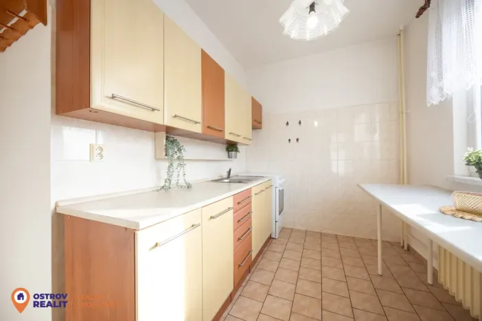 Prodej bytu 3+1, Olomouc - Hodolany, tř. Kosmonautů, 73 m2