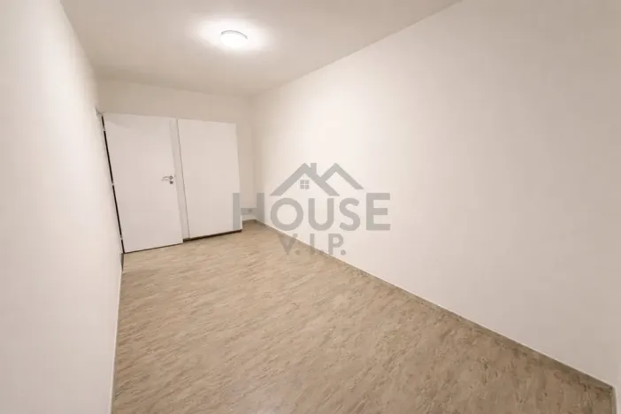 Prodej bytu 2+kk, Praha - Troja, Hnězdenská, 43 m2