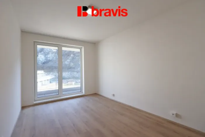 Pronájem bytu 2+kk, Brno - Komín, Bystrcká, 56 m2