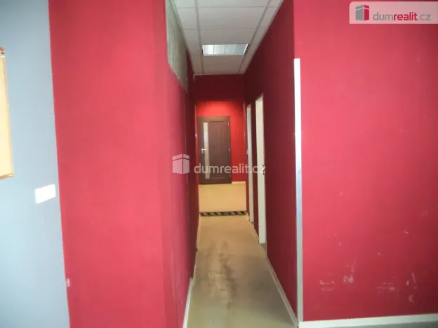 Pronájem obchodního prostoru, Ostrava, Krmelínská, 175 m2