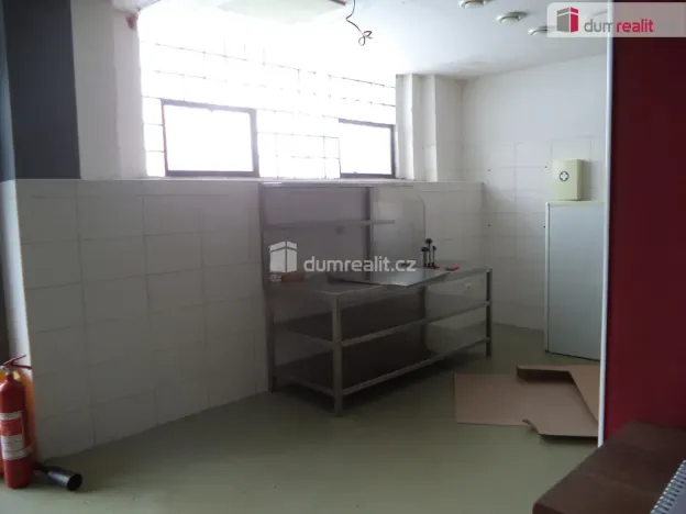 Pronájem obchodního prostoru, Ostrava, Krmelínská, 175 m2