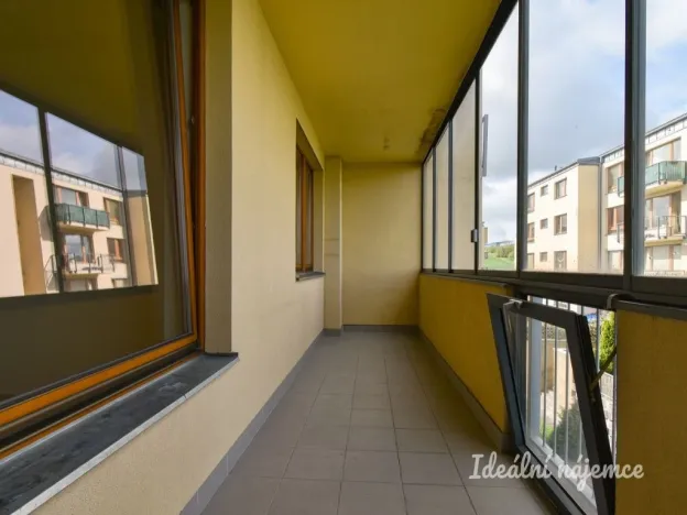 Pronájem bytu 2+kk, Praha - Zličín, Věstonická, 48 m2