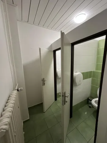 Pronájem kanceláře, Praha - Holešovice, Přístavní, 28 m2