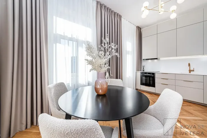 Prodej bytu 2+kk, Praha - Vinohrady, Chodská, 51 m2