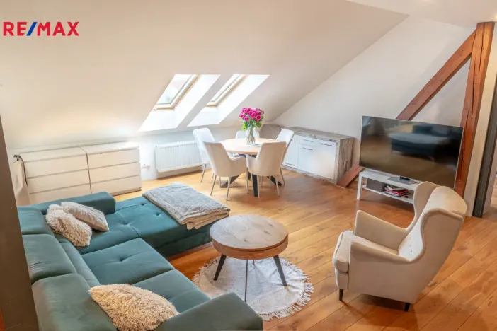 Pronájem bytu 3+kk, Praha - Nové Město, Masarykovo nábřeží, 130 m2