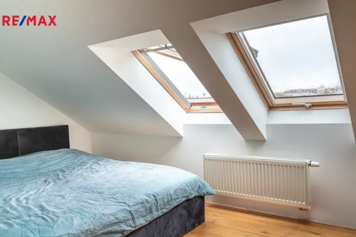 Pronájem bytu 3+kk, Praha - Nové Město, Masarykovo nábřeží, 130 m2