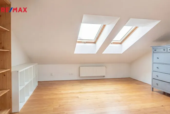 Pronájem bytu 3+kk, Praha - Nové Město, Masarykovo nábřeží, 130 m2