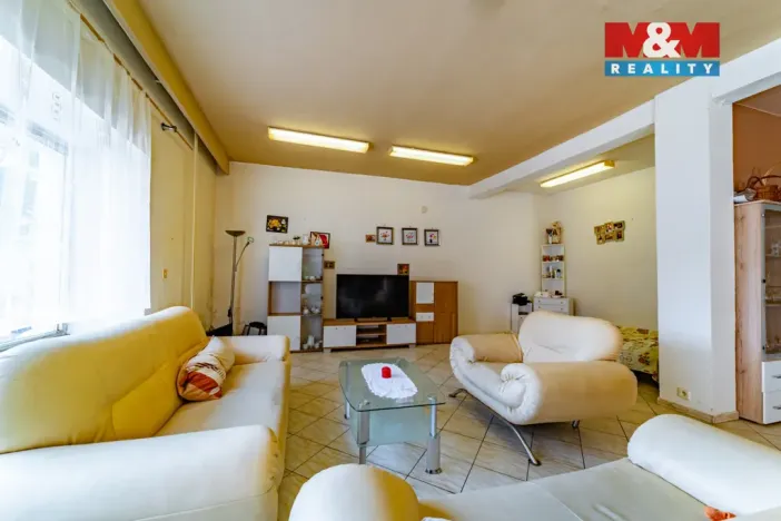 Prodej rodinného domu, Kraslice, Dukelská, 650 m2