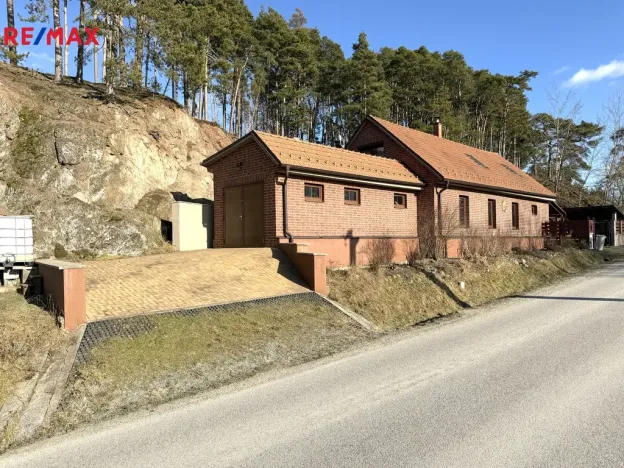 Prodej rodinného domu, Budišov - Mihoukovice, 200 m2