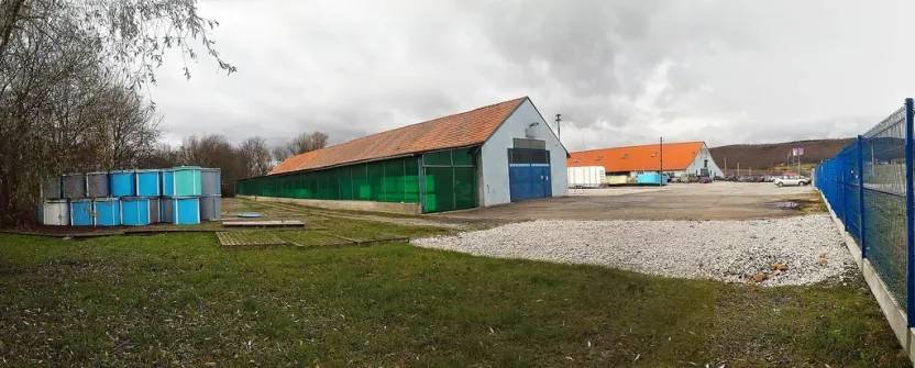 Pronájem výrobních prostor, Lážovice, 600 m2
