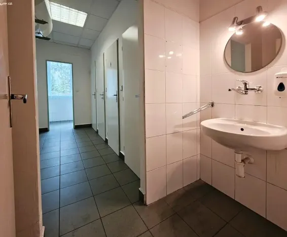 Pronájem skladu, Praha - Čakovice, 1463 m2