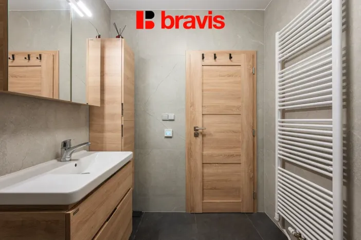 Prodej bytu 2+kk, Milešovice, 66 m2