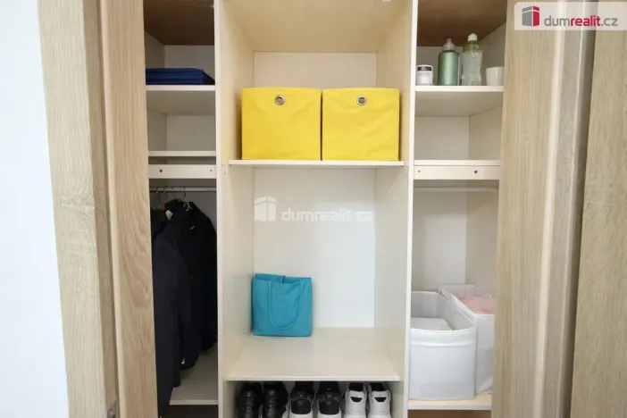 Pronájem bytu 2+kk, Ústí nad Labem - Severní Terasa, Brandtova, 43 m2