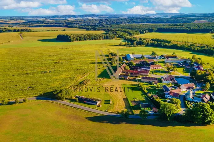 Prodej pozemku pro bydlení, Puclice, 3058 m2