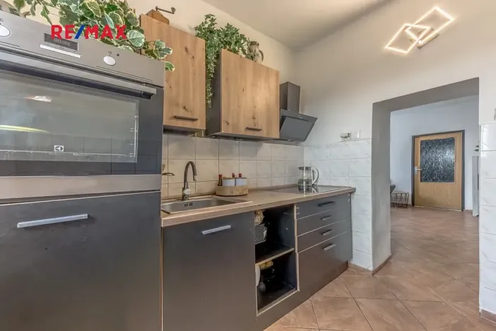 Prodej rodinného domu, Praha - Kyje, Osická, 246 m2