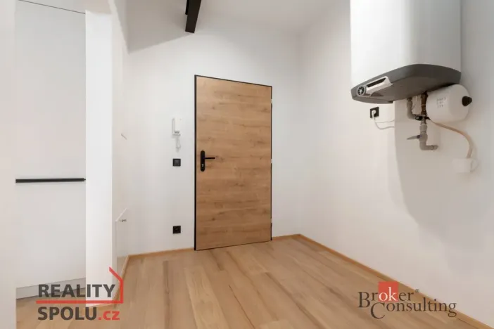 Prodej bytu 2+kk, Opava - Předměstí, Olomoucká, 65 m2