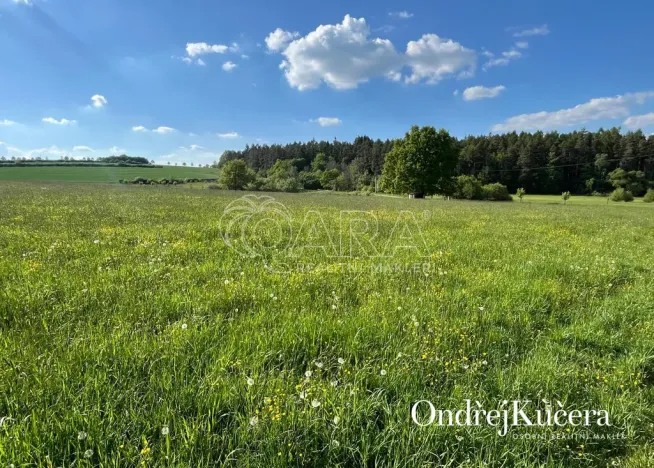 Prodej pozemku pro bydlení, Ratměřice, 5569 m2