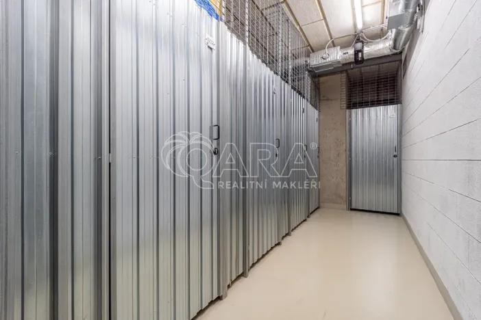 Pronájem bytu 2+kk, Praha, Azzoniho, 51 m2