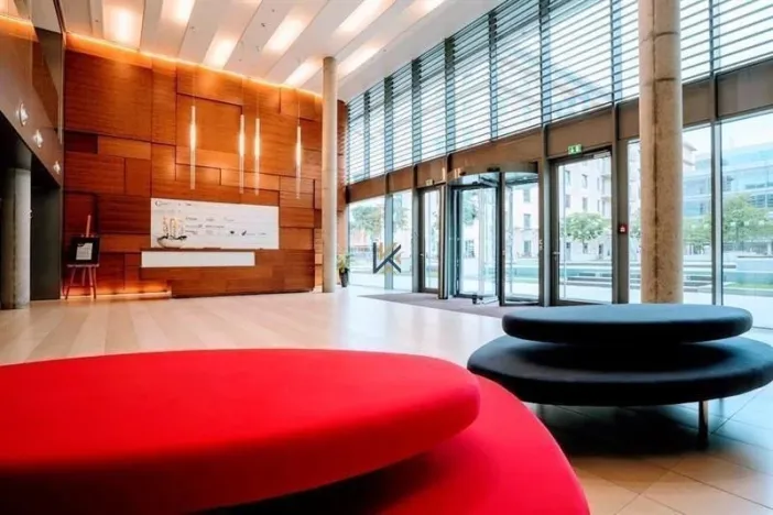 Pronájem obchodního prostoru, Praha - Holešovice, Jankovcova, 237 m2