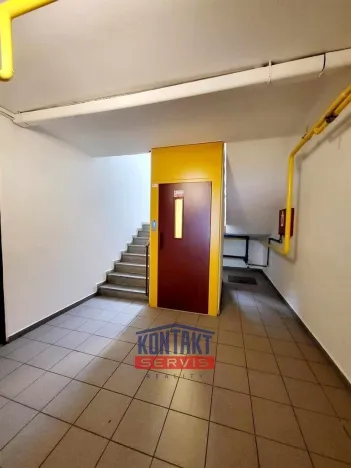 Pronájem bytu 2+1, České Budějovice - České Budějovice 3, 66 m2