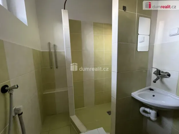 Pronájem bytu 3+1, Velvary, Chržínská, 60 m2